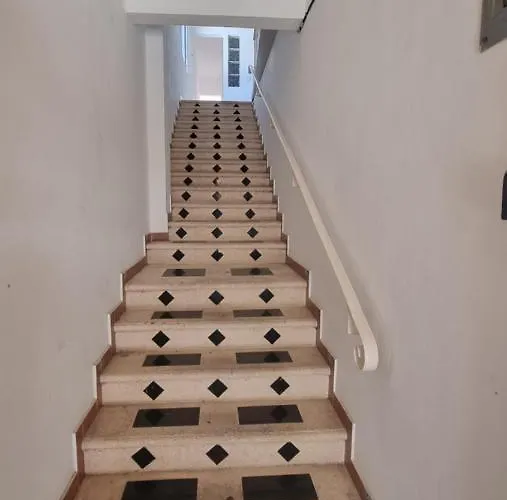 A Calle Del Ado 5ta Avenida Apartamento